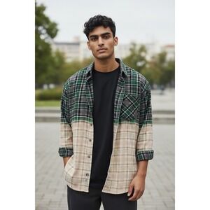 FOREVER 21 Two Tone Plaid Flannel Shirt Men's Green Tan Bleached SIZE M‎
